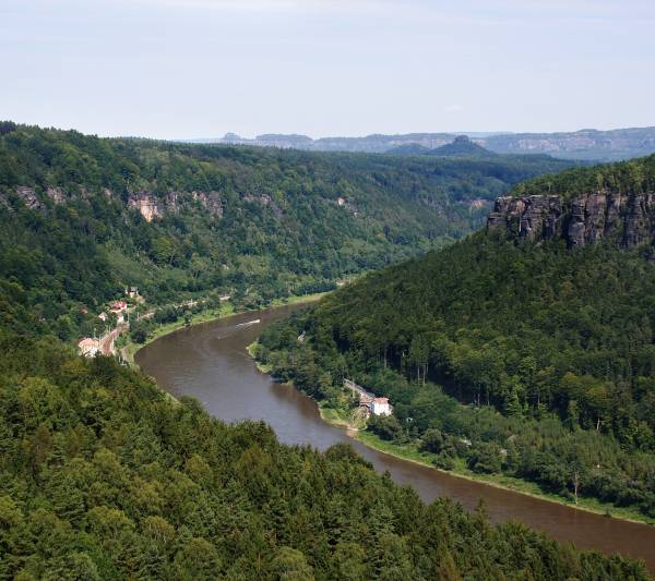 Ozvěny minulosti